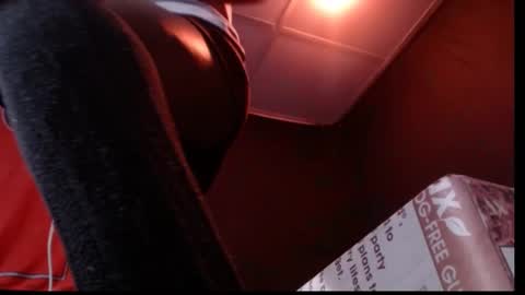 Snapshot of 5hbk chatting on February 13, 12:21 pm Tettaz GetitJusy4ya online show from February 13, 12:21 pm