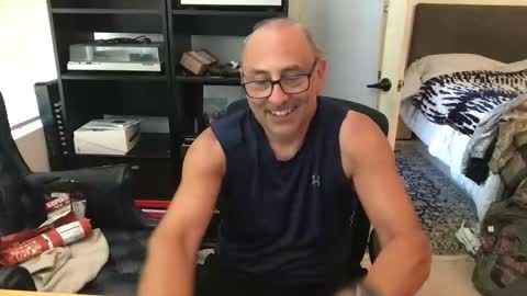 daddy vegas  for single women and couples here online show from May 30, 8:51 pm