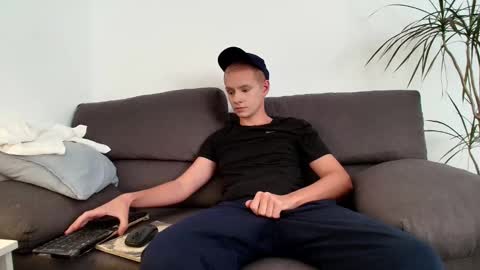 chico online show from November 9, 3:15 pm