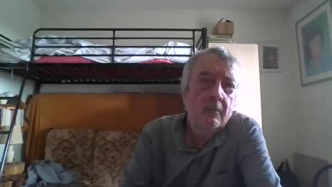78kiss online show from May 3, 1:50 pm