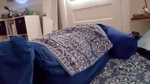 Snapshot of 8inch_blessed chatting on February 5, 3:52 pm 8inch_blessed online show from February 5, 3:52 pm