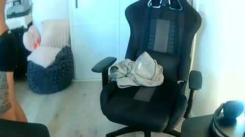 Arturo online show from July 26, 12:14 pm