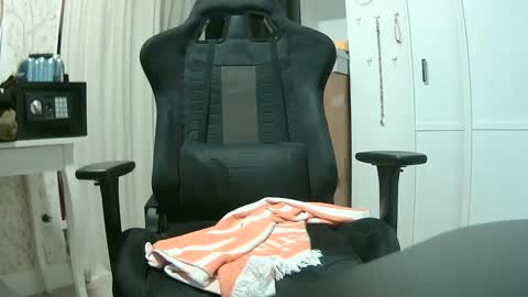 Arturo online show from January 10, 8:03 pm