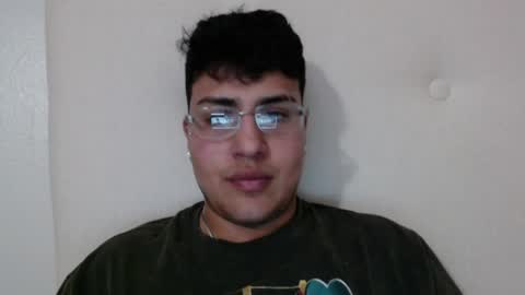 Snapshot of 99_butterfly_boy99 chatting on January 17, 3:12 am Butterfly boy online show from January 17, 3:12 am
