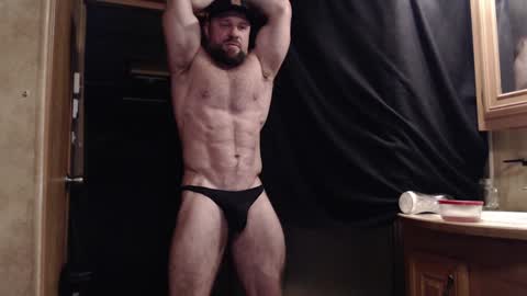 9 fat inches online show from February 8, 4:03 am