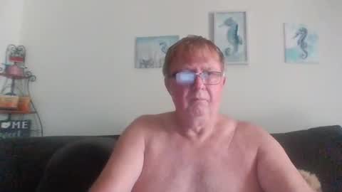 9gecko696969 online show from February 19, 4:17 pm