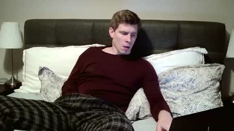 9thick88 online show from December 16, 10:34 pm