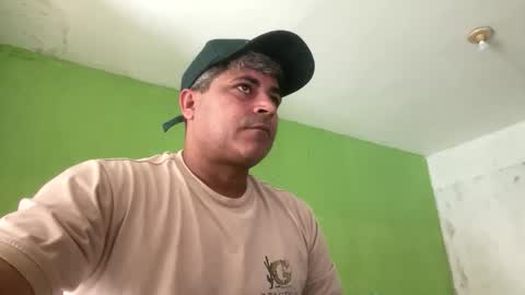 9vinhocamshow online show from April 30, 11:48 am