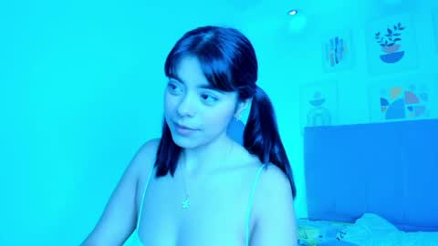 Alice  online show from April 23, 7:59 pm