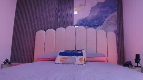  abby rouss online show from August 1, 3:08 am