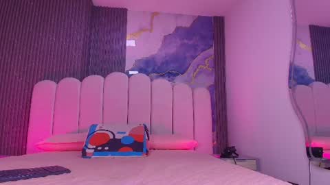  abby rouss online show from July 17, 3:30 am