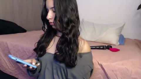 _abrill_20 online show from November 13, 9:28 pm