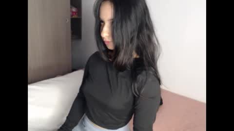 _abrill_20 online show from November 6, 6:16 am