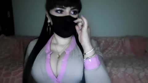 Adela online show from December 18, 3:55 pm