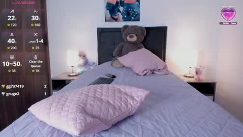 _alana_grey_ online show from July 8, 12:41 pm