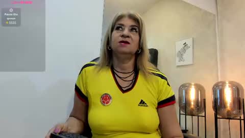 _alana_johnson online show from June 27, 12:44 pm