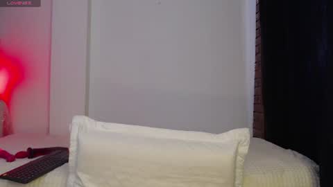 _alice_horny_ online show from July 3, 5:29 pm