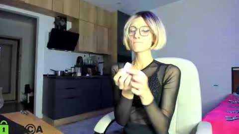 Gaylord online show from October 26, 3:23 pm