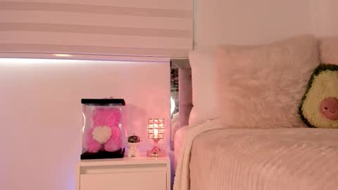 Karo online show from February 18, 7:57 pm