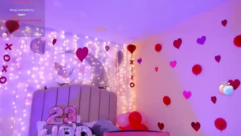 Allondra  online show from February 14, 12:41 am