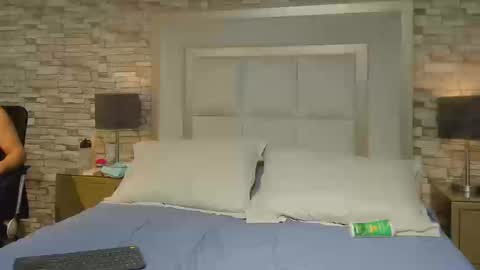 A M B E R online show from March 10, 8:35 pm