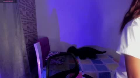 AMELIA  online show from April 28, 4:28 am
