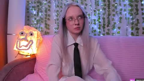 Emily online show from April 22, 3:02 am