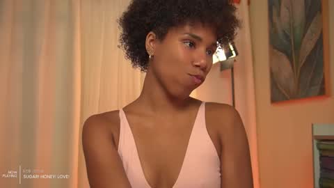 Snapshot of _angeleyes chatting on September 16, 10:35 pm Angie - online show from September 16, 10:35 pm