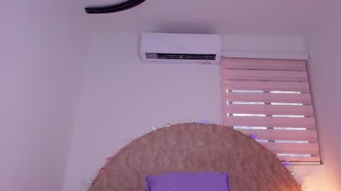 Any online show from December 2, 7:23 pm