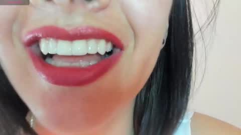 antonia online show from October 9, 1:38 pm