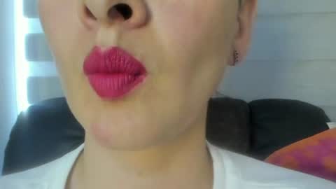 antonia online show from June 26, 7:19 pm