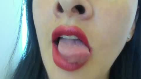 antonia online show from July 28, 9:03 pm