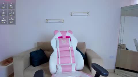    online show from February 19, 12:15 pm