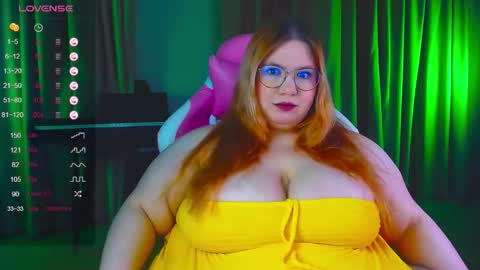 _ariaakashi_ online show from December 21, 8:32 am