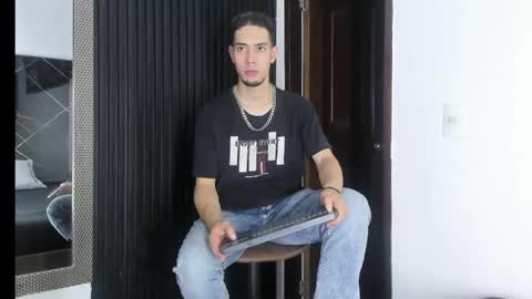 _axel_09 online show from May 5, 3:57 am