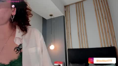 Sofia online show from April 29, 5:30 pm