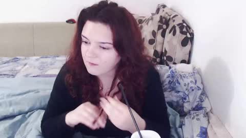 em online show from December 19, 7:40 am