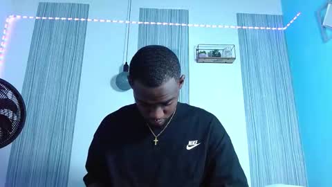 Andrew online show from October 29, 3:19 am