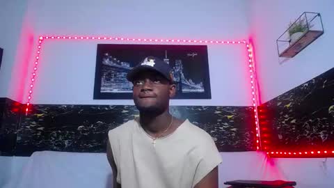 Snapshot of _black_stallion chatting on September 17, 3:32 am Andrew online show from September 17, 3:32 am