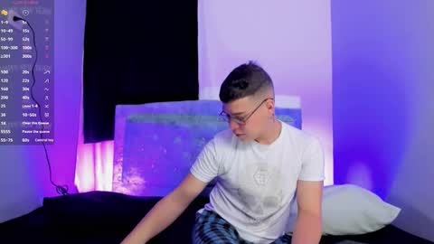 Snapshot of _blake_boy chatting on October 14, 8:50 am _blake_boy online show from October 14, 8:50 am