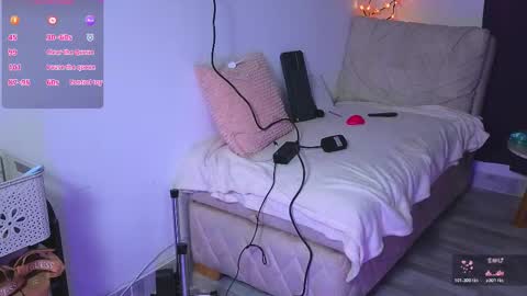 Bonnie online show from March 2, 5:08 am