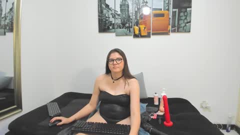 _bunnypink online show from October 3, 2:10 am