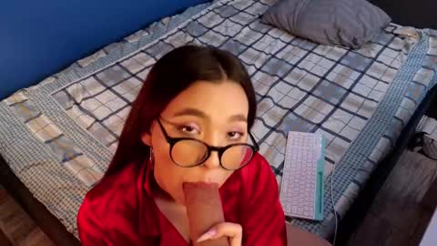 Amia online show from February 18, 6:15 am