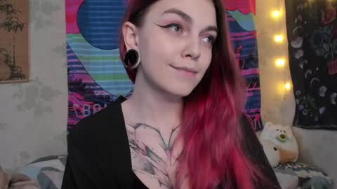 Snapshot of _caroline_coy chatting on March 7, 2:56 pm Caroline online show from March 7, 2:56 pm