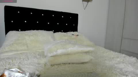 Bella  online show from June 8, 11:38 pm