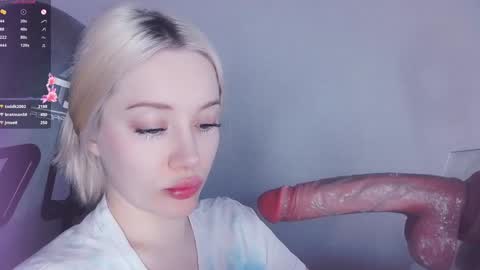 Snapshot of _chatur_babe chatting on January 26, 6:37 pm Angelina online show from January 26, 6:37 pm