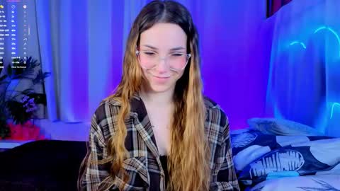 Cindy . online show from December 5, 5:39 am