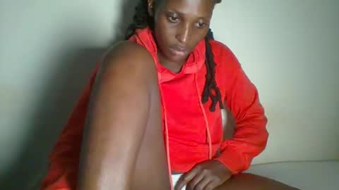 clara online show from March 11, 6:41 pm