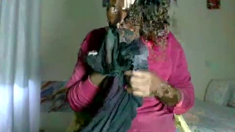 clara online show from July 12, 8:17 am
