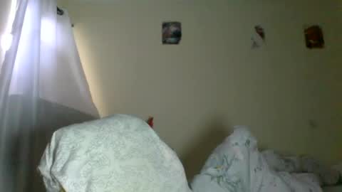 clara online show from June 23, 9:39 am